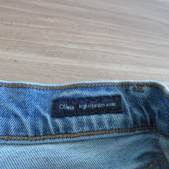 CITIZENS OF HUMANITY Olivia High Rise Slim Ankle Denim Jeans in Moments Size 26 - Picture 14 of 15
